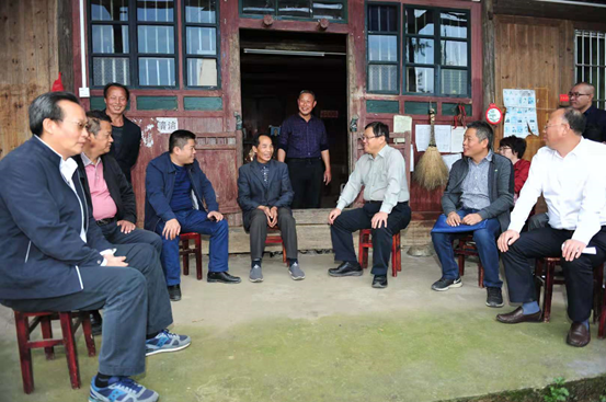 胡良安巡视员赴管竹村调研指导驻村帮扶工作